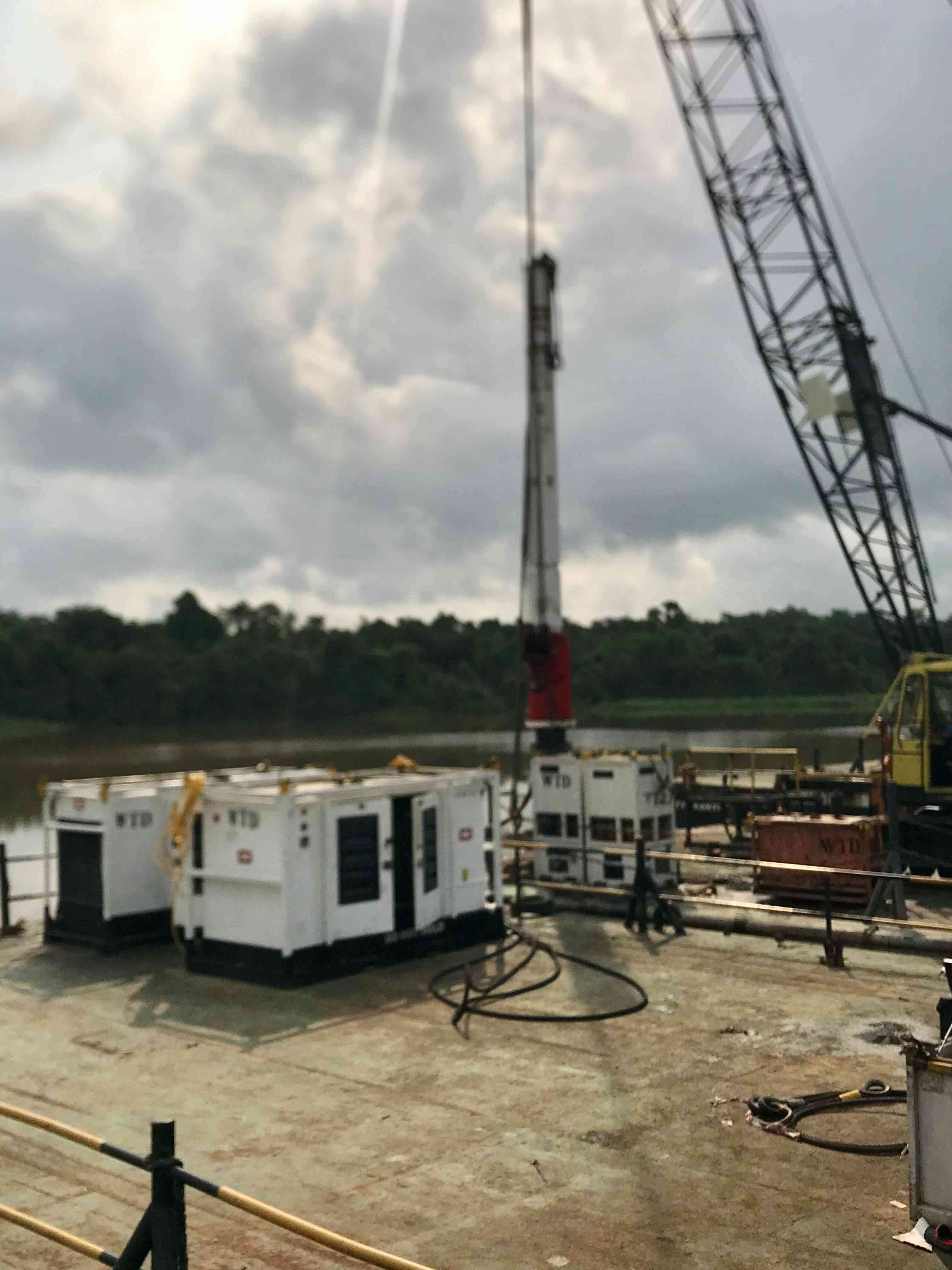 OFFLINE PILING ON SWAMP